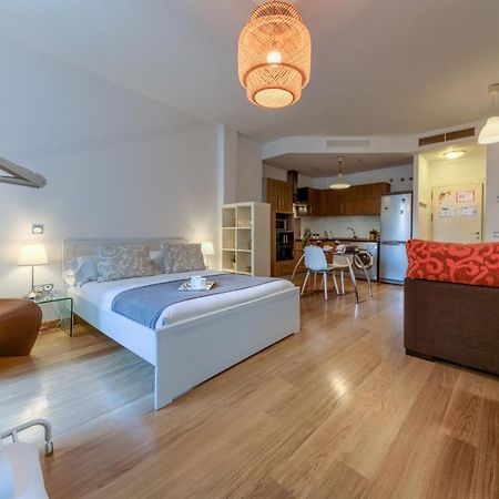 Lyrioshomes Apartamento Estudio La Biznaga マラガ エクステリア 写真